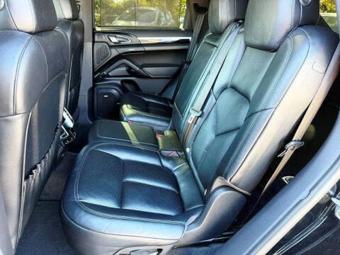 2018 Porsche Cayenne S