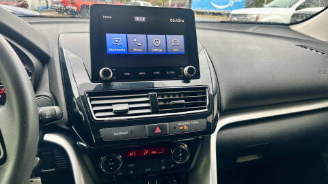 2022 Mitsubishi Eclipse Cross LE