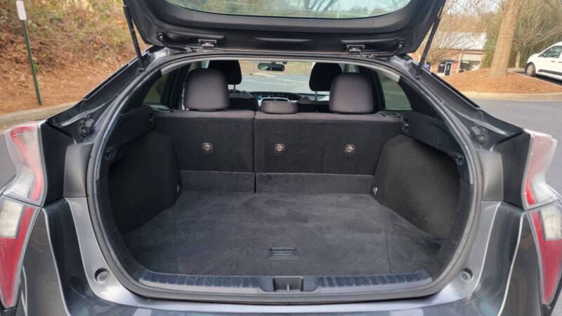 2016 Toyota Prius Three