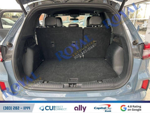 2023 Ford Escape ST-Line