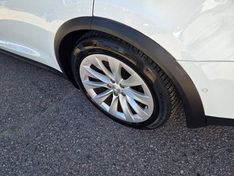 2016 Tesla Model X 90D