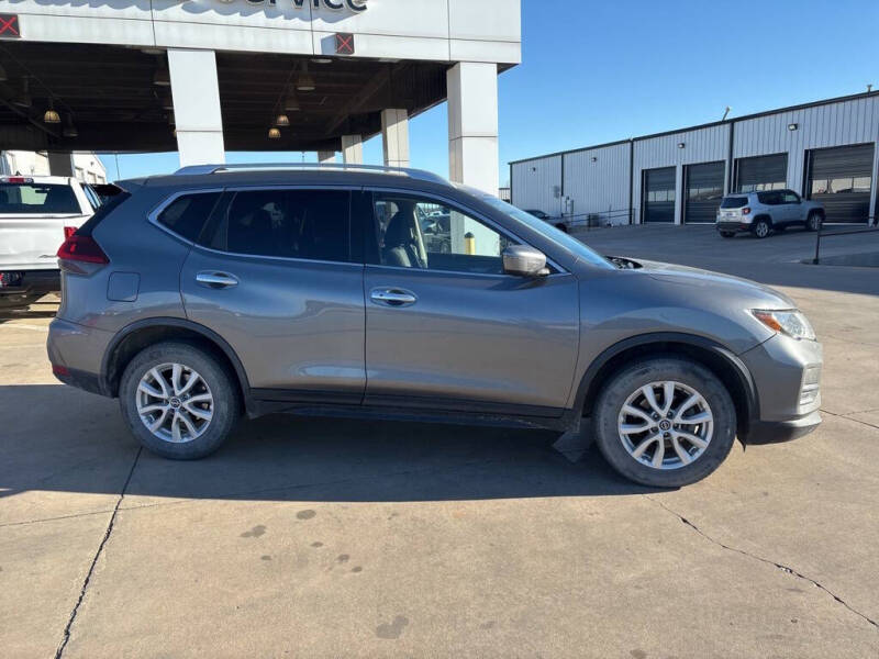 2018 Nissan Rogue SV