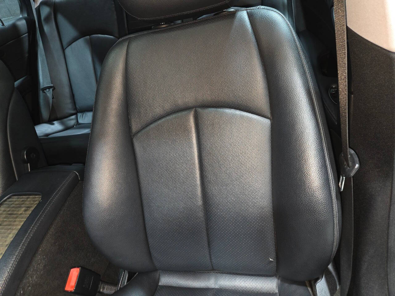 2009 Mercedes-Benz E-Class 66