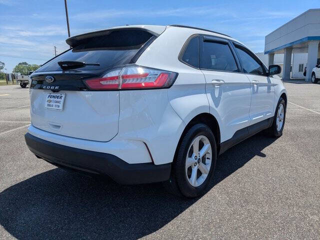 2021 Ford Edge SE