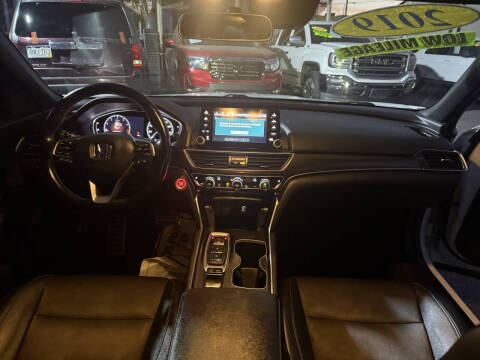 2019 Honda Accord Sport