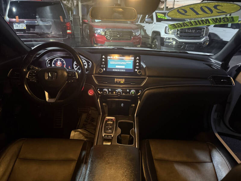 2019 Honda Accord Sport