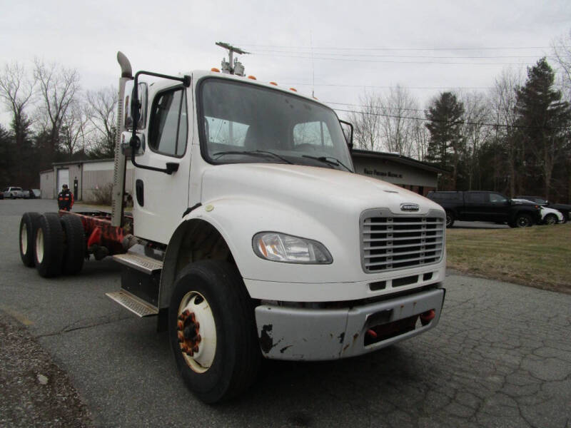 2016 Freightliner ISL 9 330