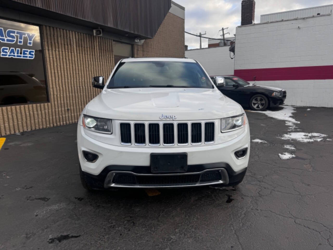 2016 Jeep Grand Cherokee for sale at Dynasty Auto Sales in Eastpointe, MI