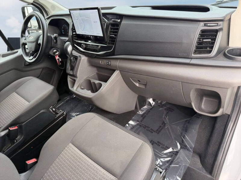 2023 Ford Transit 350 XLT