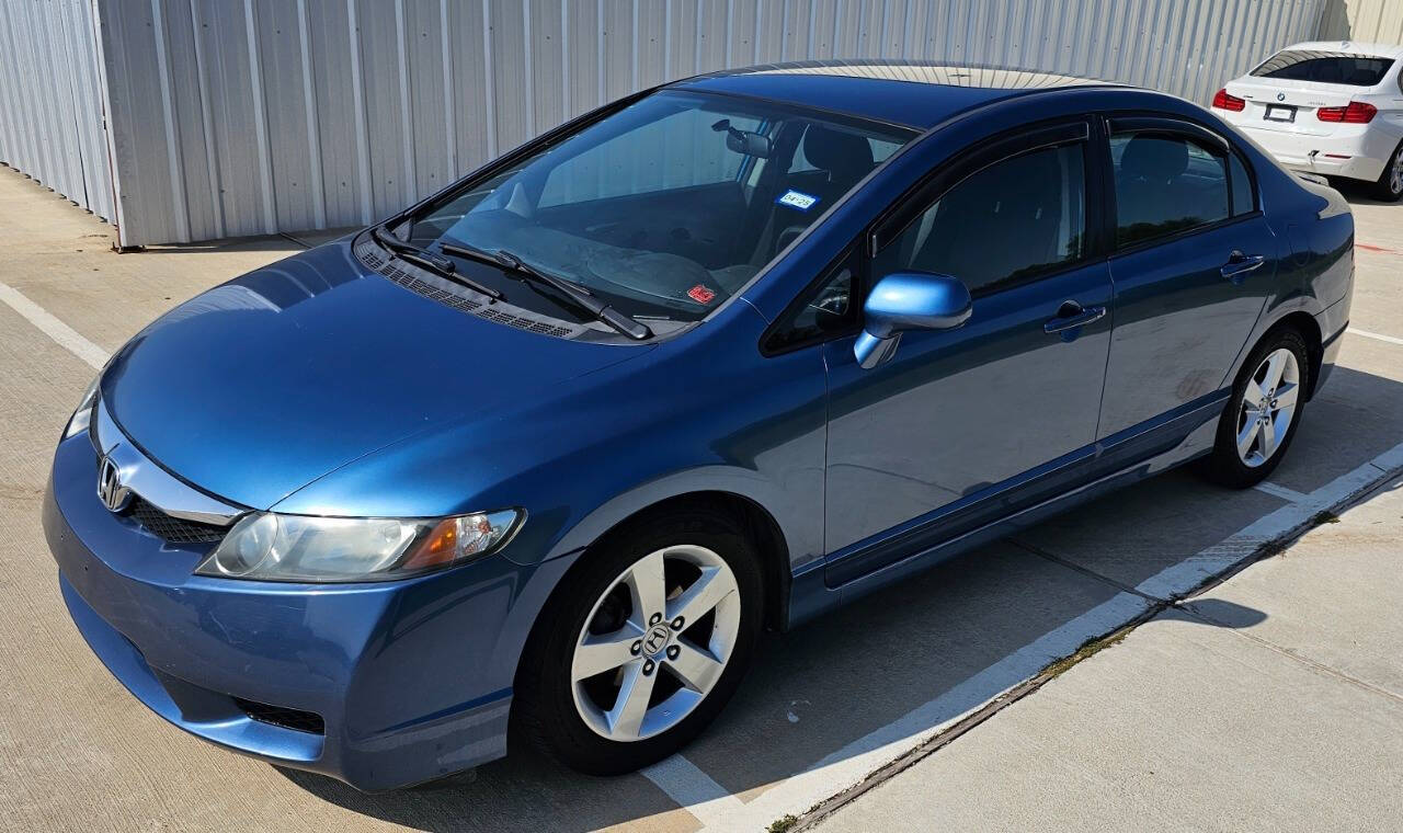 2011 Honda Civic for sale at CAR MARKET AUTO GROUP in Sugar Land, TX