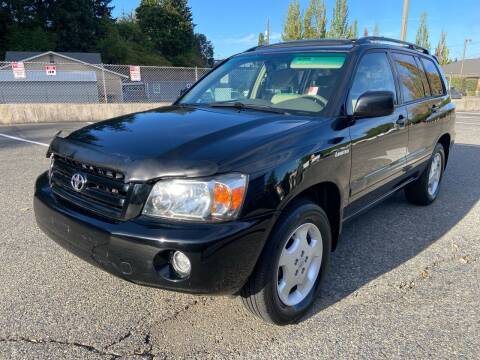 2004 Toyota Highlander for sale at Bright Star Motors in Tacoma WA