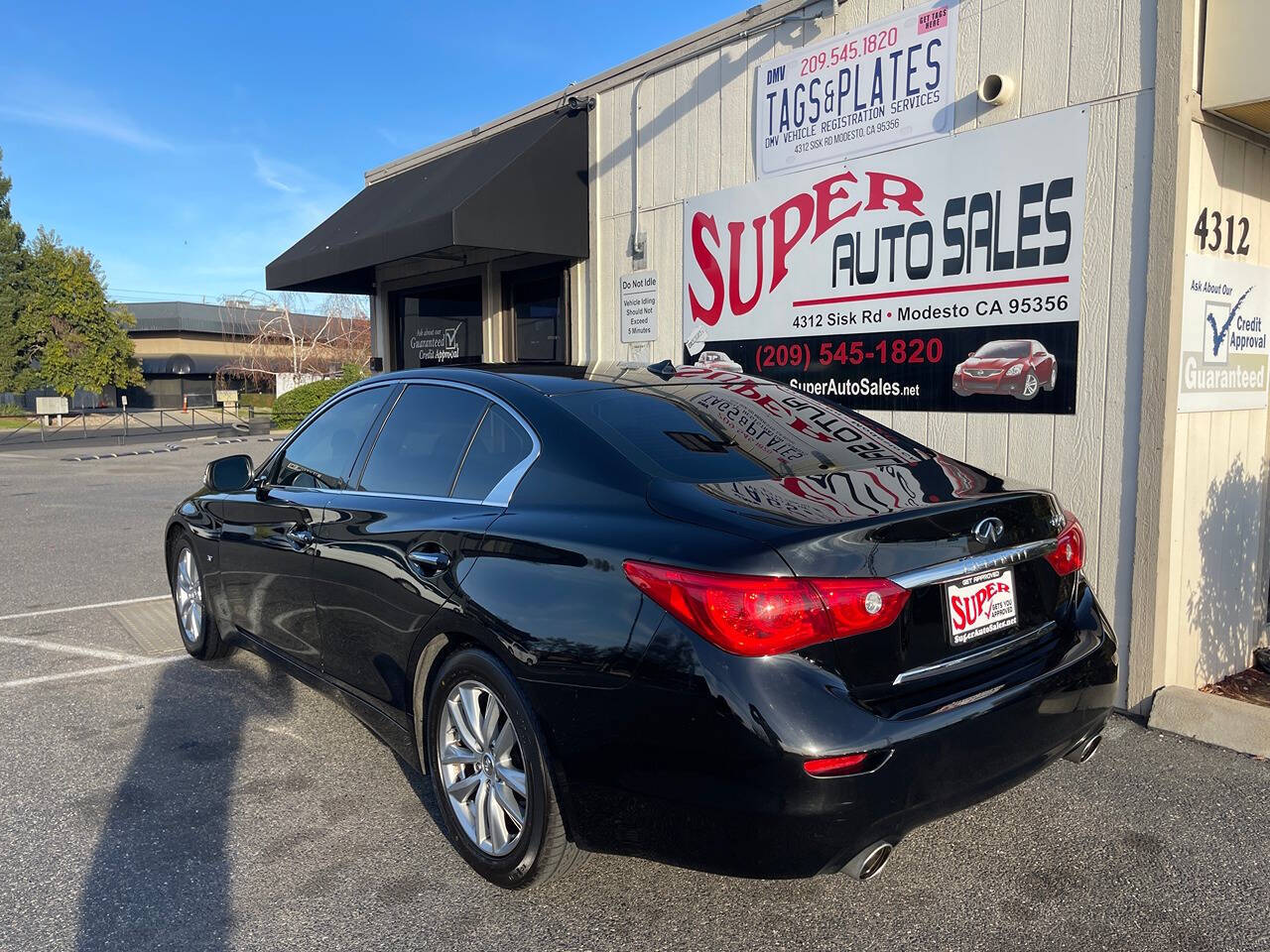 2015 INFINITI Q50 for sale at Super Auto Sales Modesto in Modesto, CA