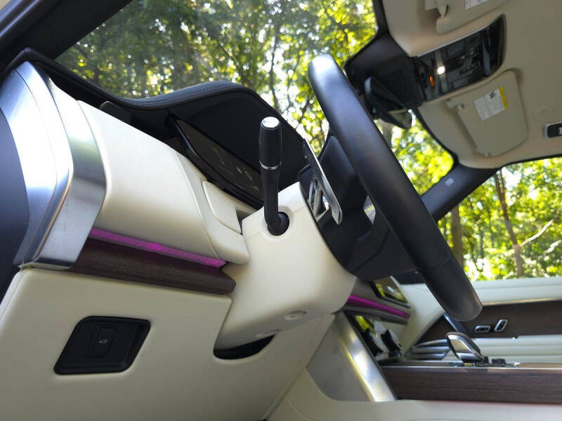 2023 Land Rover Range Rover P400 SE