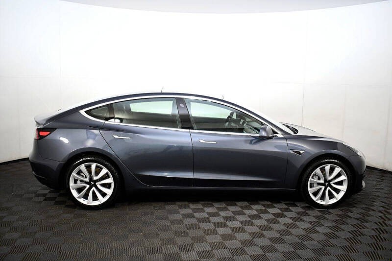 2019 Tesla Model 3 Standard Range Plus