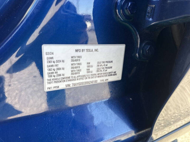 2024 Tesla Model Y Long Range