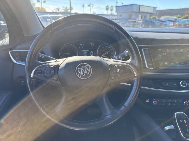 2019 Buick Enclave Essence