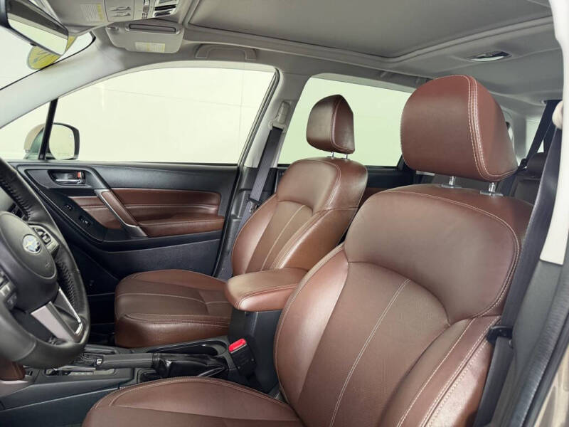 2017 Subaru Forester 2.5i Touring