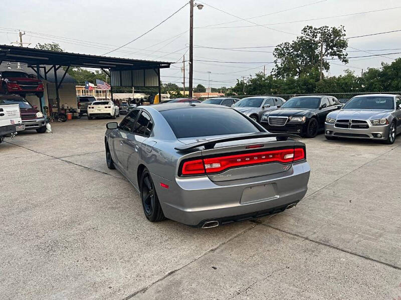2013 Dodge Charger R/T Plus