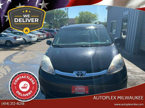 2009 Toyota Sienna for sale at Autoplex Finance - We Finance Everyone! in Milwaukee WI