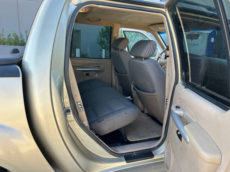 2002 Ford Explorer Sport Trac Value