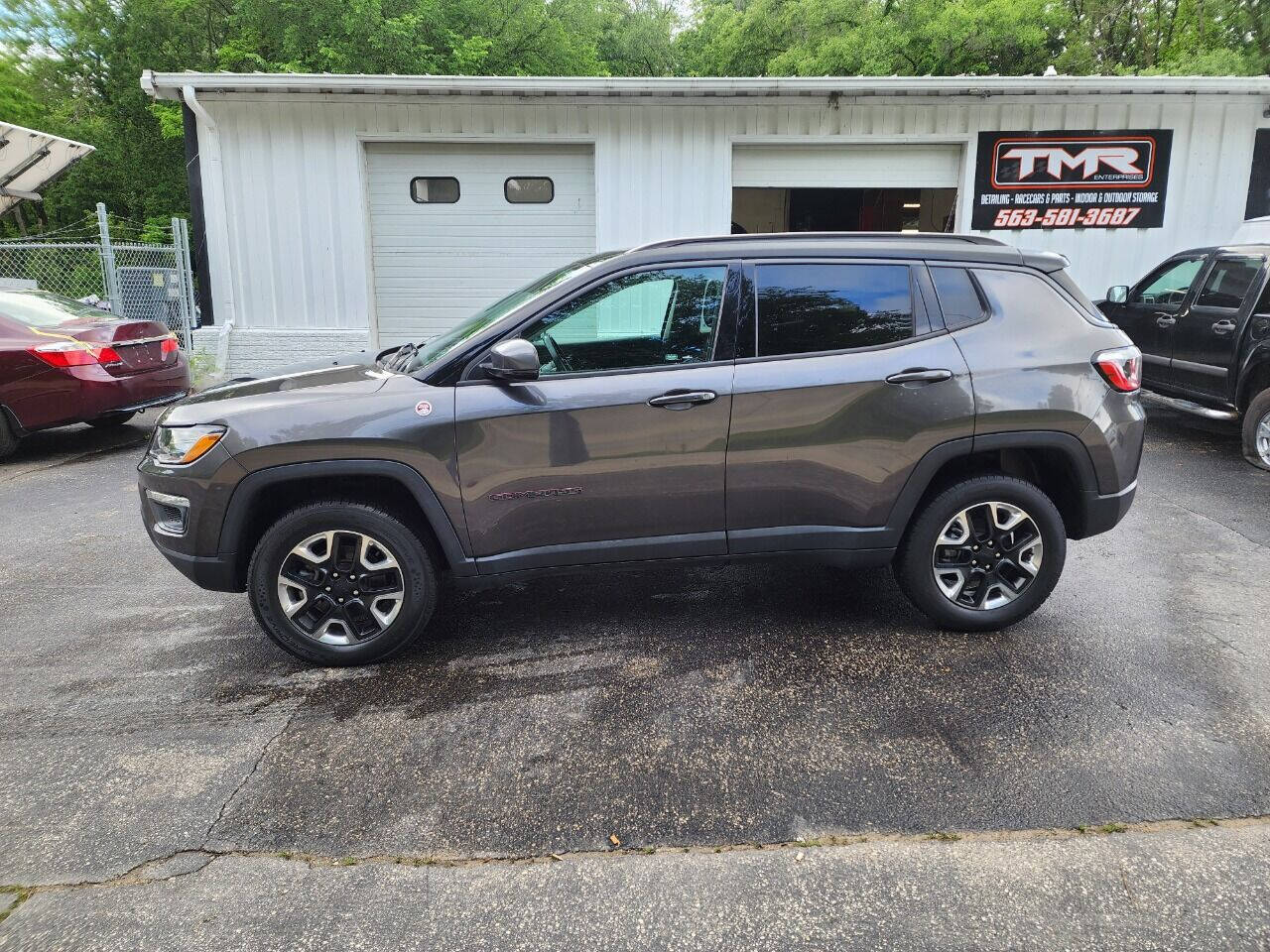 Pewter 2017 Jeep Compass Trailhawk 4x4 Trailhawk 4dr SUV (midyear release) 1