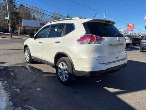 2016 Nissan Rogue SV