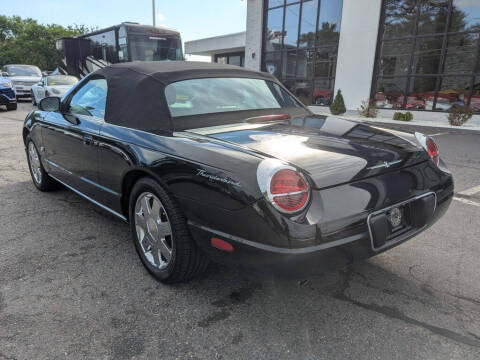 2002 Ford Thunderbird Deluxe