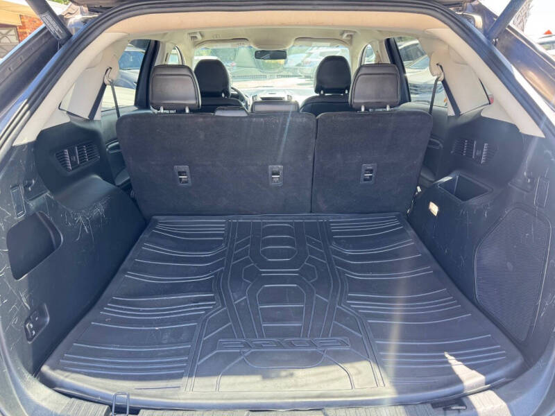 2019 Ford Edge Titanium