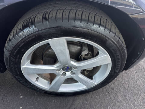 2011 Volvo XC60 3.2 R-Design