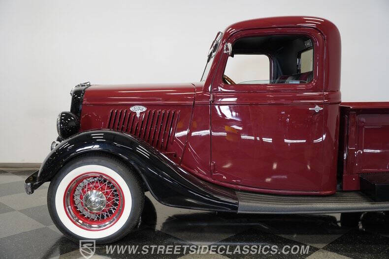 1935 Ford F-100