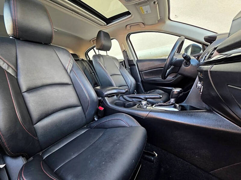 2015 Mazda MAZDA3 i Grand Touring