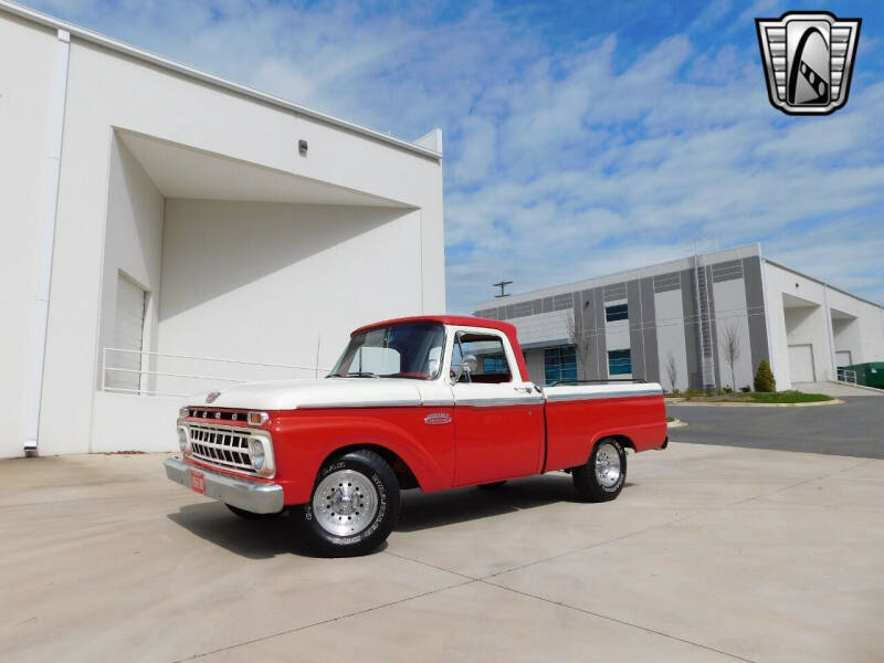 1965 Ford F-100