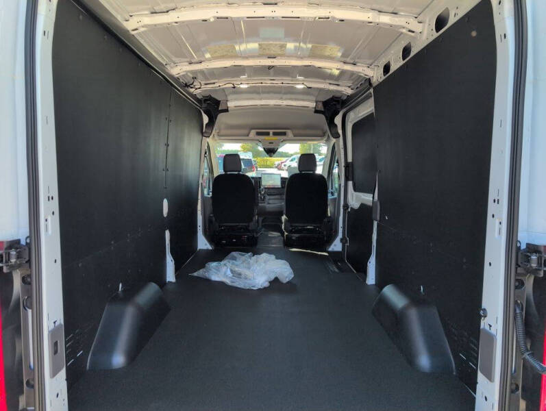 2026 Ford Transit 250