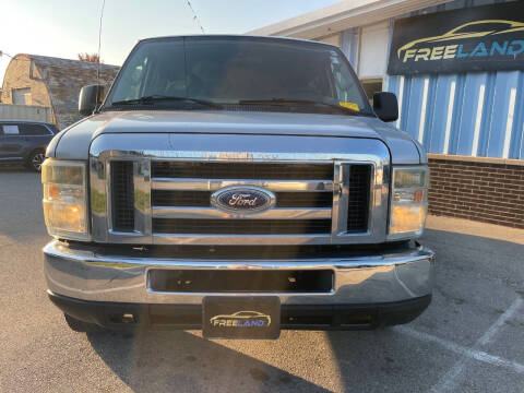 2008 Ford E-Series E-350 SD XLT