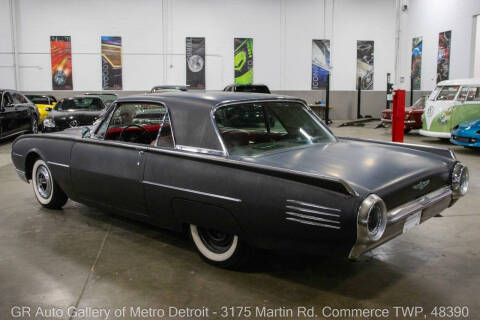 1961 Ford Thunderbird