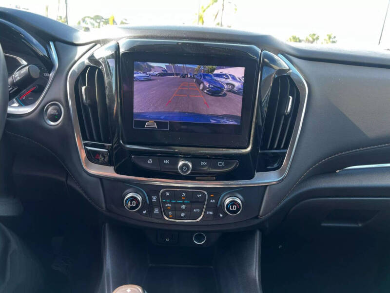 2020 Chevrolet Traverse LT Leather