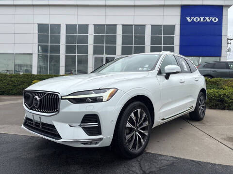 2023 Volvo XC60 B5 Plus Bright Theme