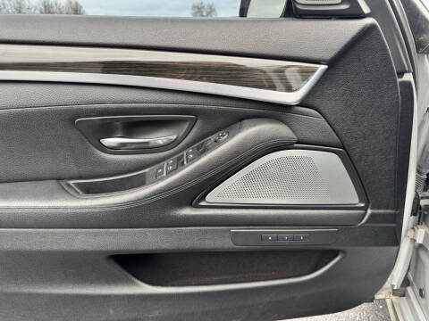 2014 BMW 5 Series 550i