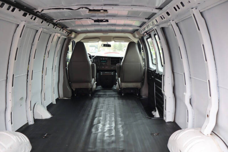 2020 Chevrolet Express 2500