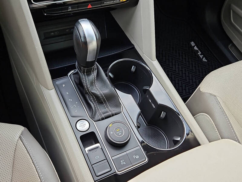 2023 Volkswagen Atlas V6 SEL Premium R-Line 4Motion