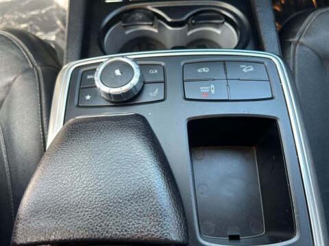 2014 Mercedes-Benz GL-Class GL 550 4MATIC