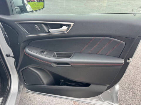 2022 Ford Edge ST-Line