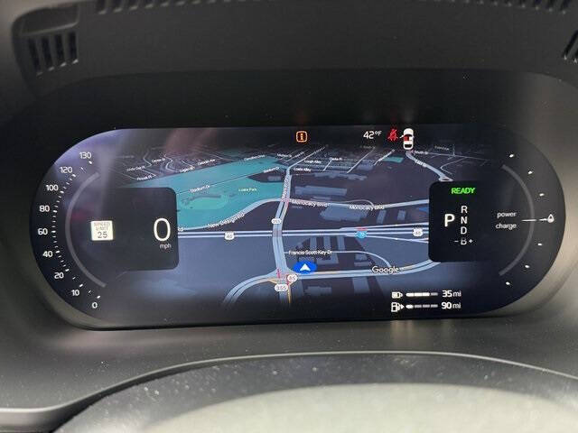 2026 Volvo XC60 T8 Plus