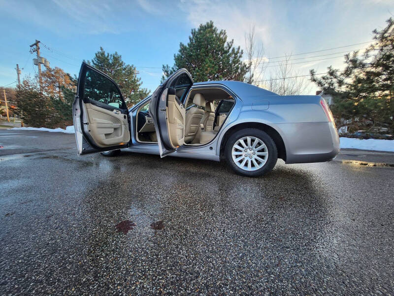 2013 Chrysler 300