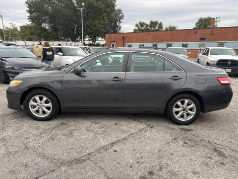 2011 Toyota Camry LE