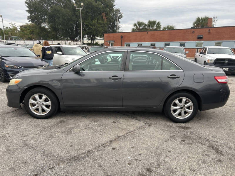 2011 Toyota Camry LE