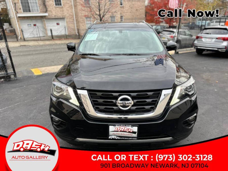 2020 Nissan Pathfinder SL