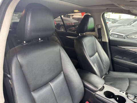 2016 Infiniti Q50 3.0T Premium