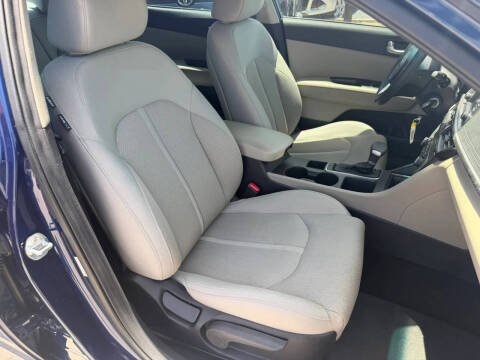 2017 Kia Optima LX