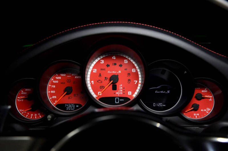 2015 Porsche 911 Turbo S